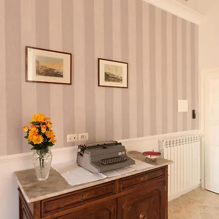 Bed & Breakfast Casa Gagliardi Naples